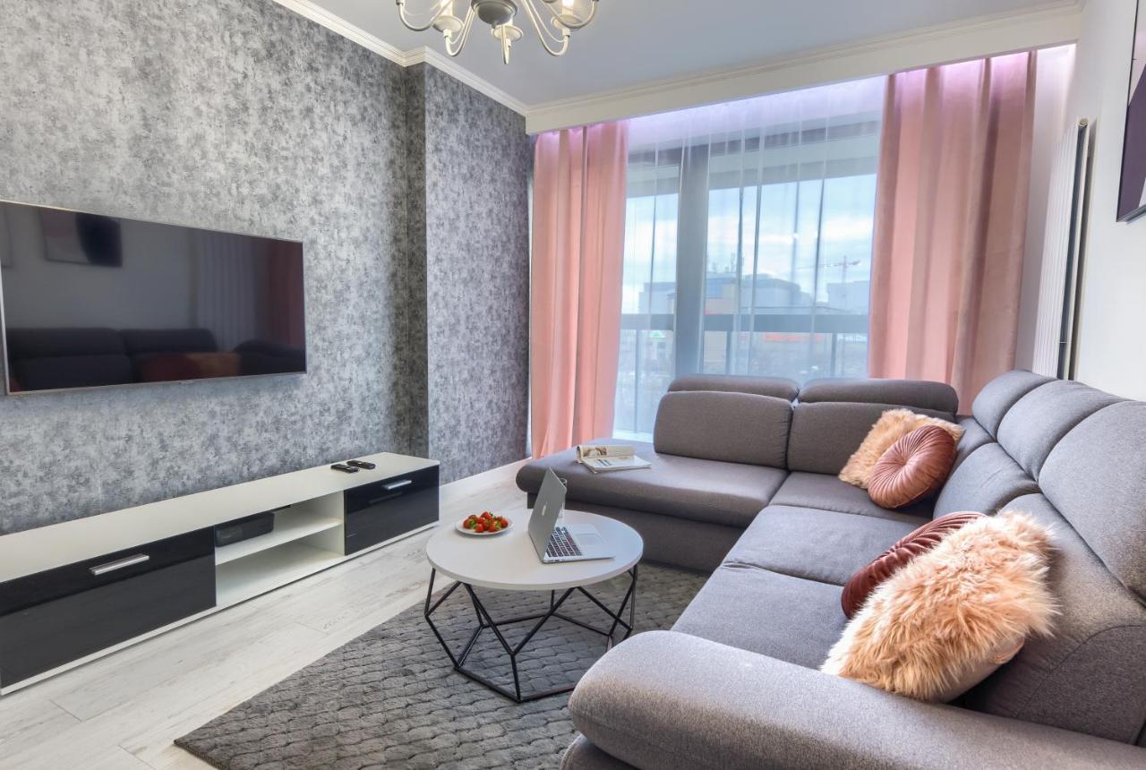 Apartment Wola Luxury *