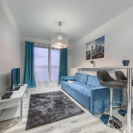 Wola Luxury Stay Warszawa Zewnętrze zdjęcie
