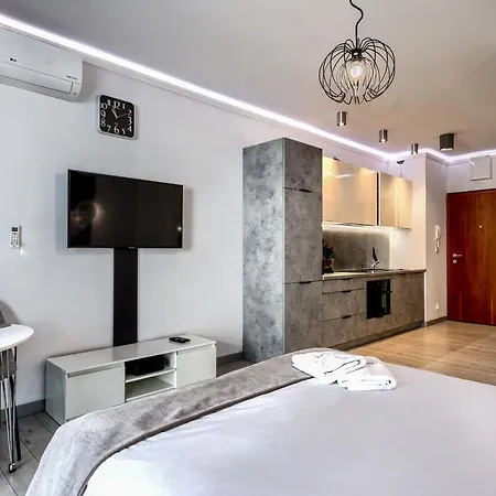 Wola Luxury Stay Warszawa Zewnętrze zdjęcie