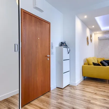 Wola Luxury Stay Warszawa Zewnętrze zdjęcie