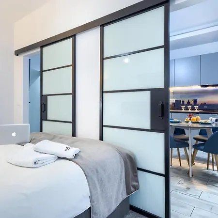 Wola Luxury Stay Warszawa Zewnętrze zdjęcie