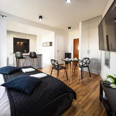Wola Luxury Stay Warszawa Zewnętrze zdjęcie