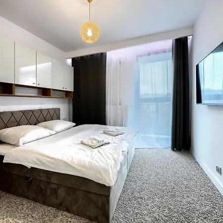 Wola Luxury Stay Warszawa Zewnętrze zdjęcie
