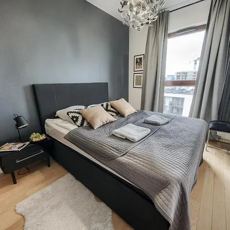 Wola Luxury Stay Warszawa Zewnętrze zdjęcie