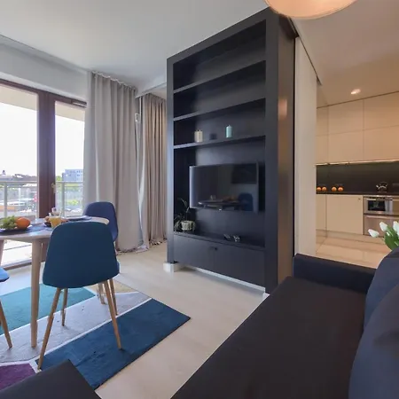 Wola Luxury Stay Warszawa Zewnętrze zdjęcie