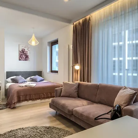 Wola Luxury Stay Warszawa Zewnętrze zdjęcie