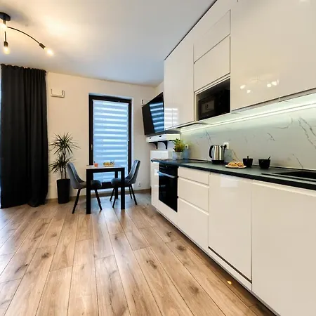 Wola Luxury Stay Warszawa Zewnętrze zdjęcie