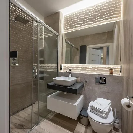 Wola Luxury Stay Warszawa Zewnętrze zdjęcie