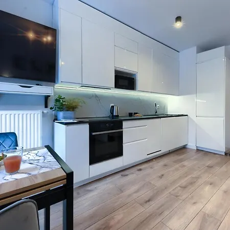 Wola Luxury Stay Warszawa Zewnętrze zdjęcie