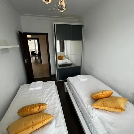 Wola Luxury Stay Warszawa Zewnętrze zdjęcie